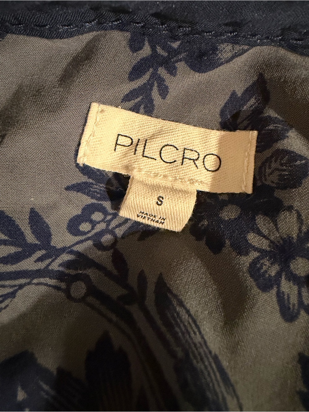 Anthropologie Pilcro Velvet Button Down Shirt size Small - Picture 7 of 10